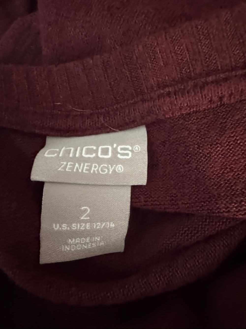 Chico’s Zenergy Dolman Sleeve Knit Burgundy Tie Waist Boat Neck - Picture 5 of 6